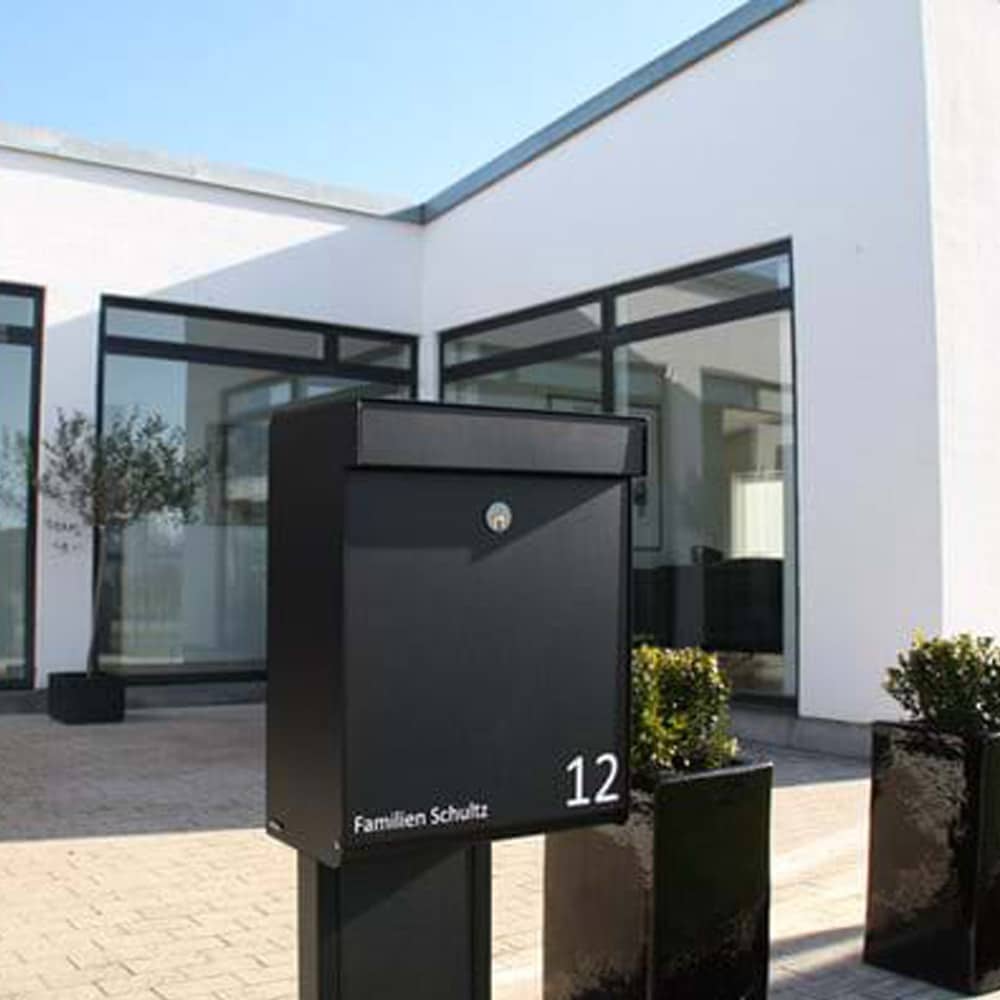 Large Black Letterbox Allux Grundform Villa