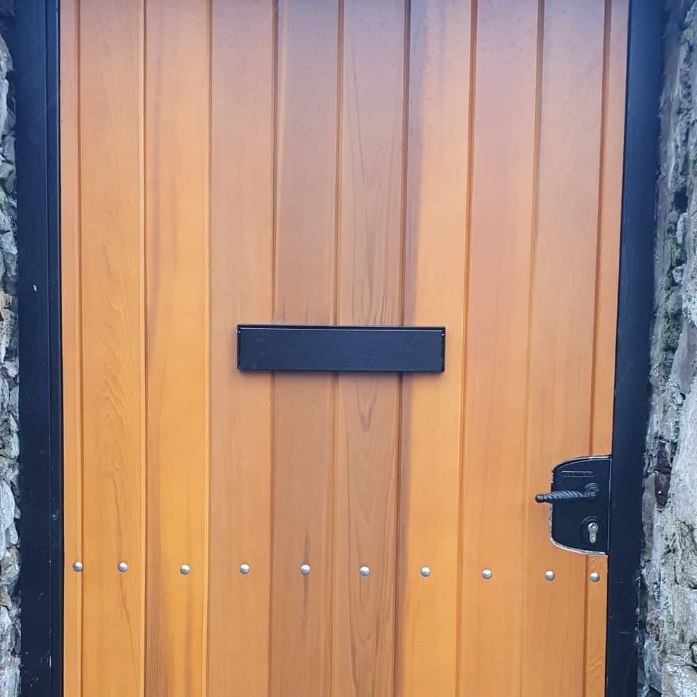Gate Mounted Letter Plate Black