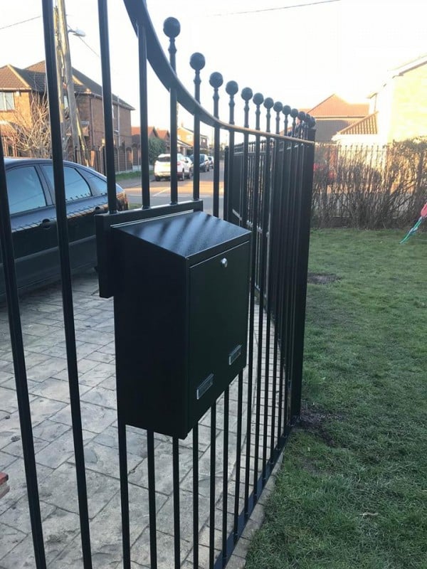 Metal Post Box 2 2.jpg