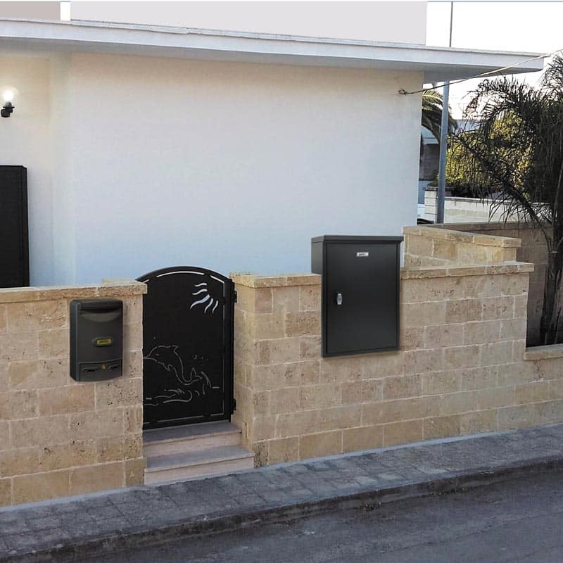 Paccobox XL Installed In A Wall