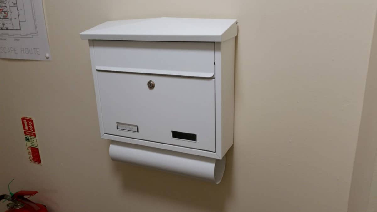 Wall-mounted-post-box-sd5t