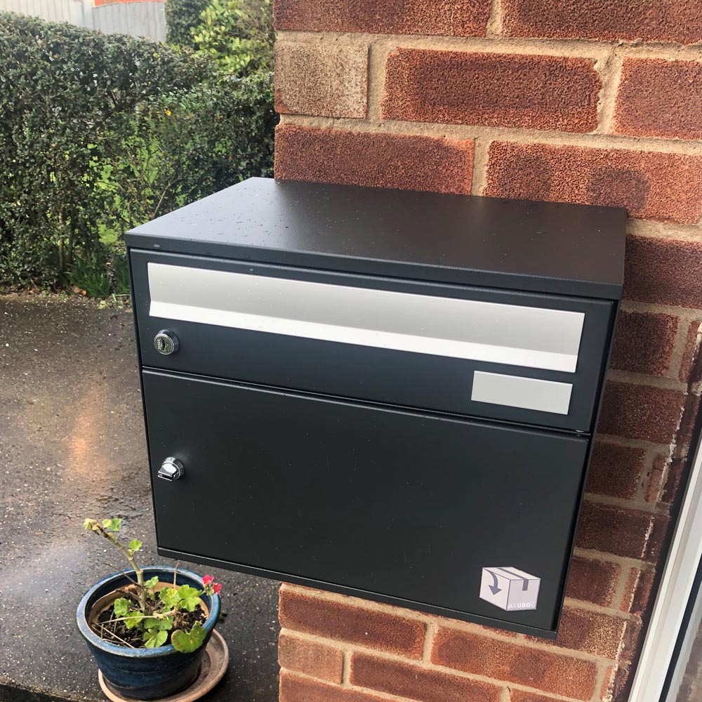 Wall Mounted Post Box Easybox 400